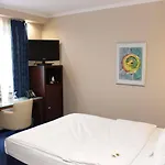 Cityhotel Kaiser Karl מלון
