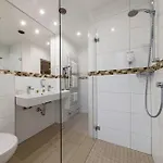 Cityhotel Kaiser Karl מלון אאכן