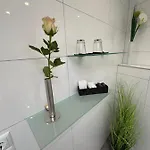 Cityhotel Kaiser Karl מלון