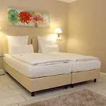 Cityhotel Kaiser Karl מלון אאכן