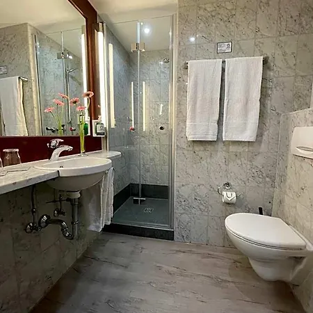 Cityhotel Kaiser Karl מלון 3*