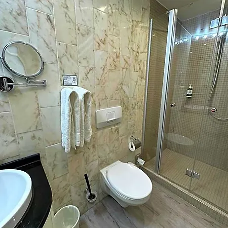 מלון Cityhotel Kaiser Karl