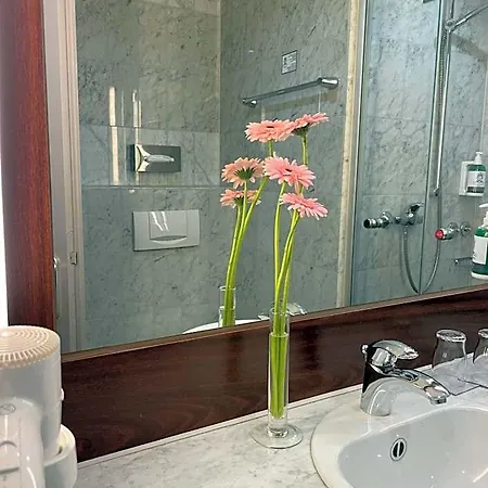 Cityhotel Kaiser Karl מלון