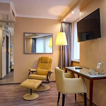 Cityhotel Kaiser Karl מלון