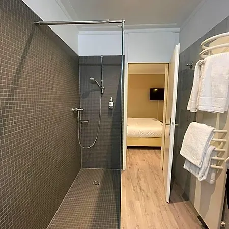 Cityhotel Kaiser Karl מלון אאכן