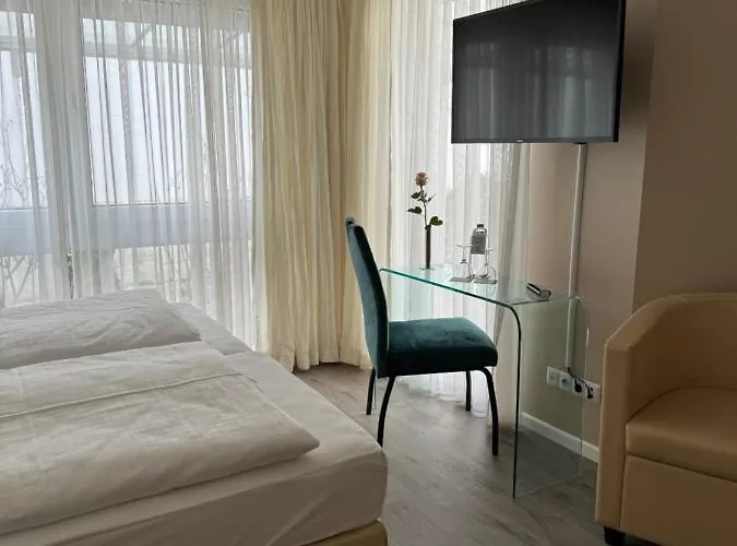 Cityhotel Kaiser Karl 3*